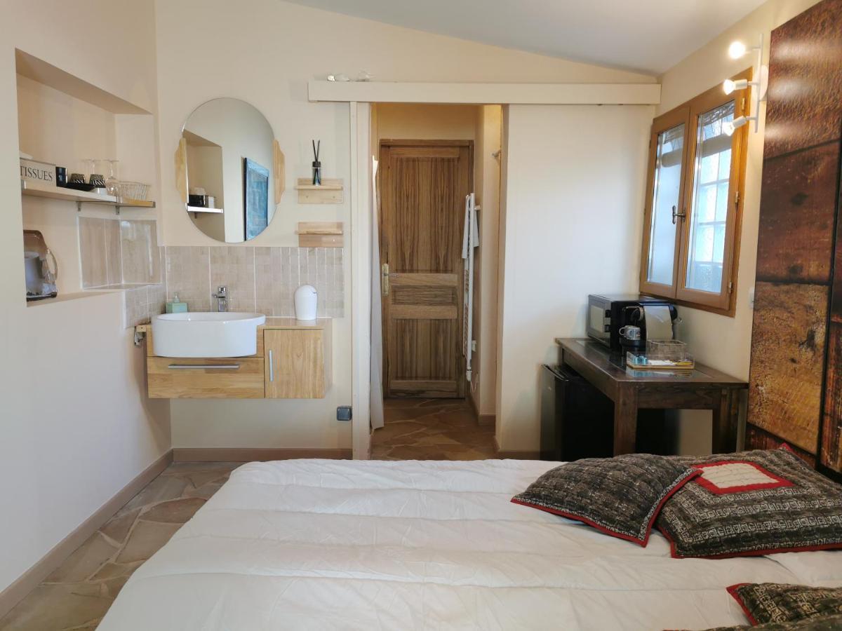 Site Machambreencamargue โวแวร์ ภายนอก รูปภาพ