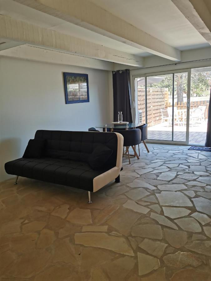 Site Machambreencamargue โวแวร์ ภายนอก รูปภาพ