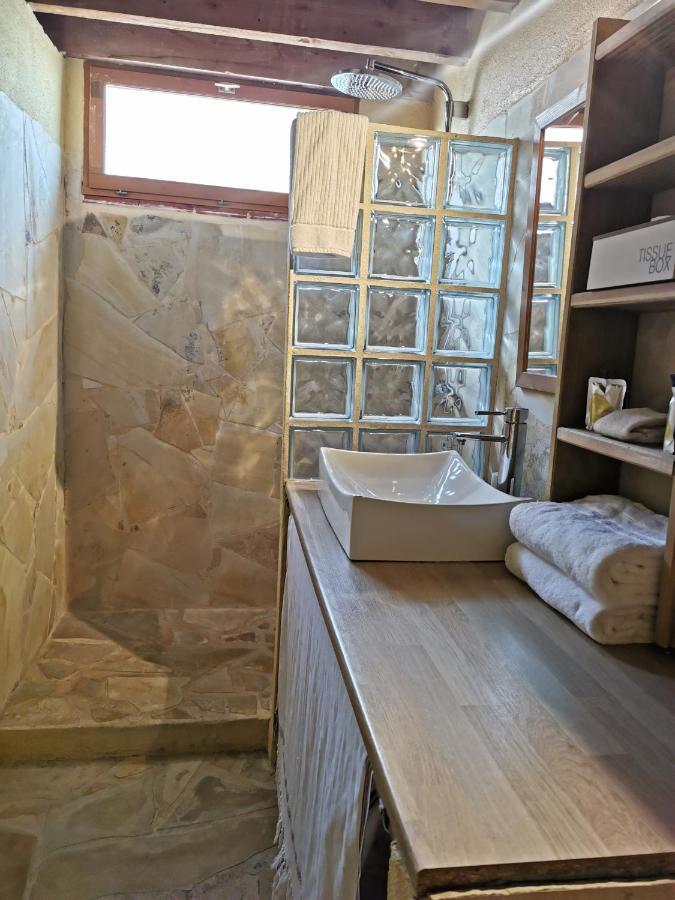 Site Machambreencamargue โวแวร์ ภายนอก รูปภาพ